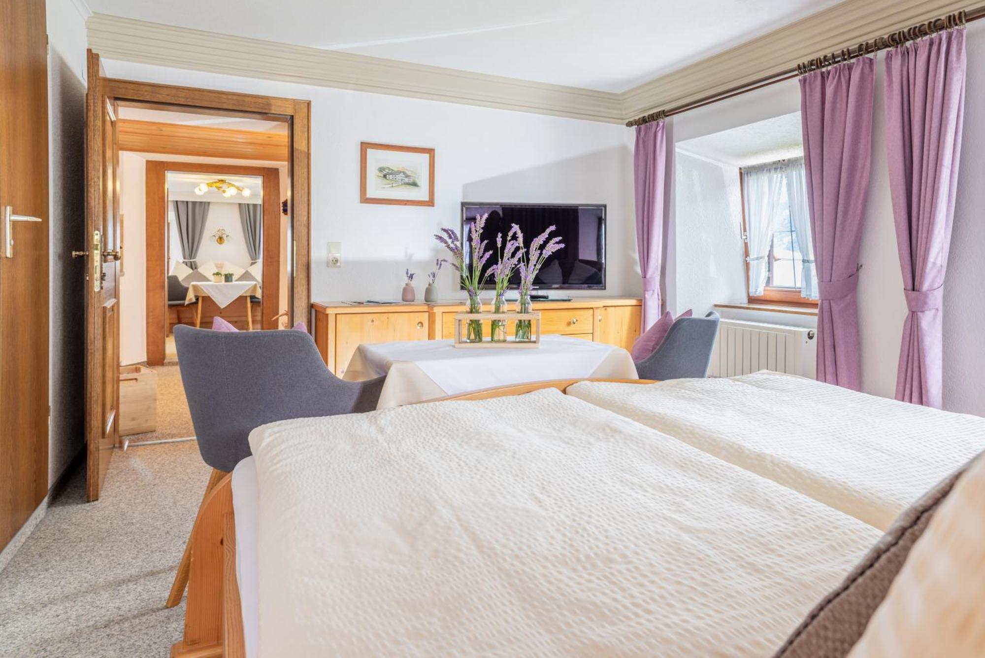 Landhaus Schmidt Elbigenalp Room photo
